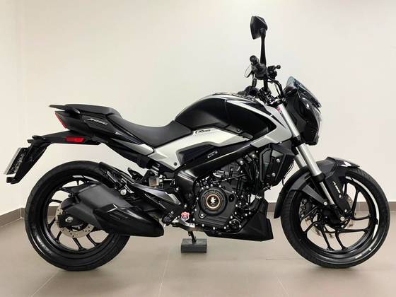 BAJAJ DOMINAR 250 
